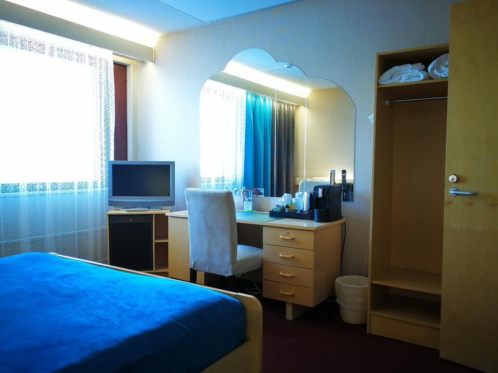 Hotel Jaemsae Extérieur photo