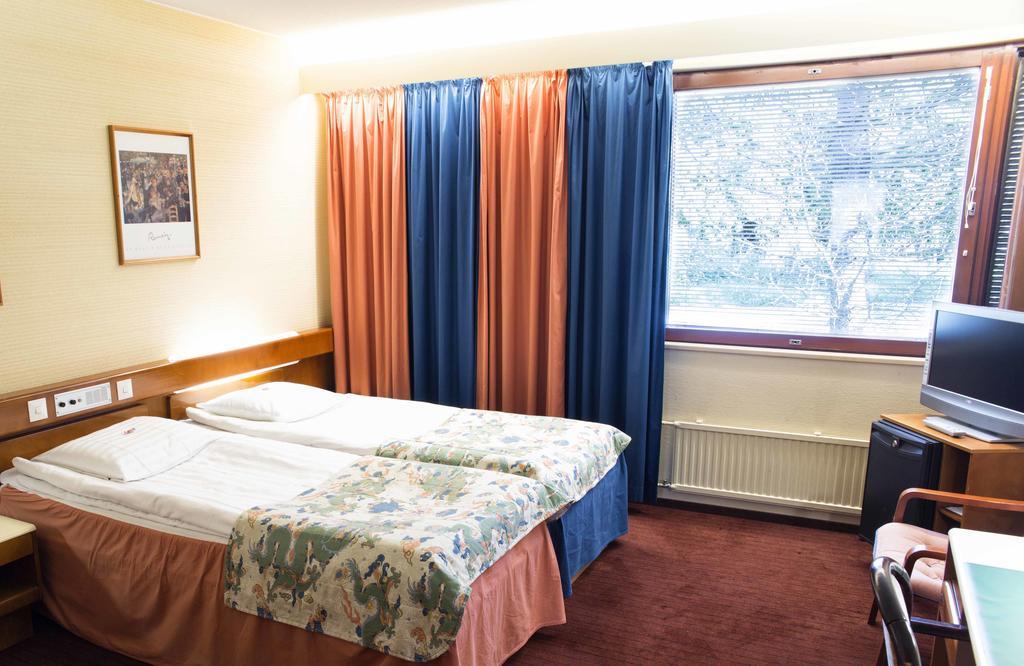 Hotel Jaemsae Extérieur photo
