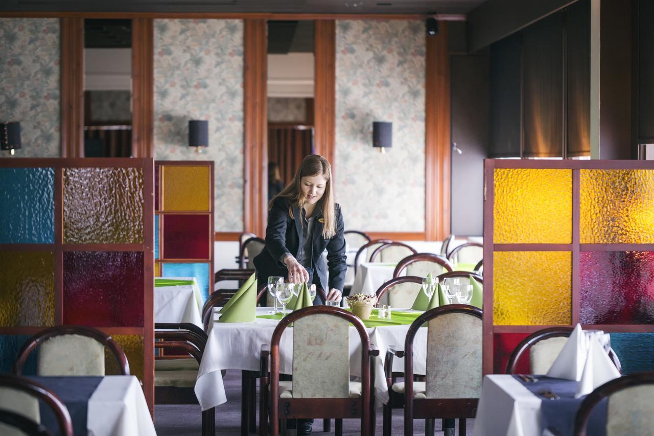 Hotel Jaemsae Extérieur photo